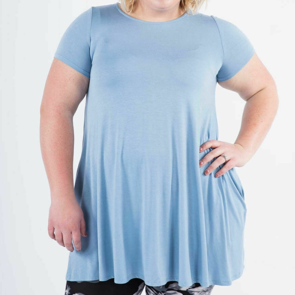 A&D SWING TUNIC CHAMBRAY BLUE XS - NWT